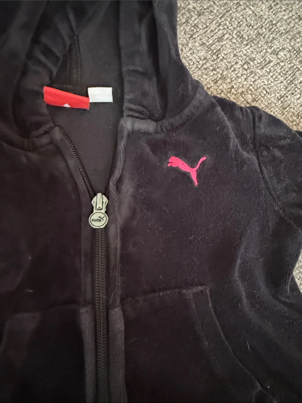 Puma Black Velour Girls Hoodie and Pants with Pink Puma Logos - Picture 3 of 12